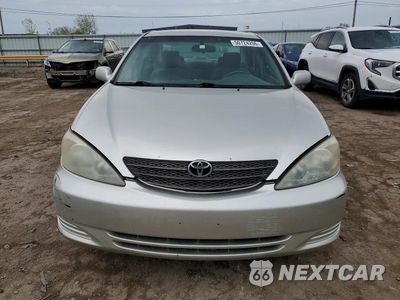 Piąte zdjęcie samochodu w środku: 2003 TOYOTA CAMRY LE V6 VIN:4T1BF32K93U044188 - miniatura