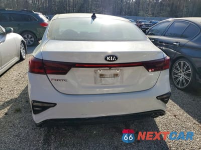 Zdjęcie 6 z 12 samochodu: 2019 KIA FORTE LXS VIN:3KPF24AD3KE077680 - miniatura
