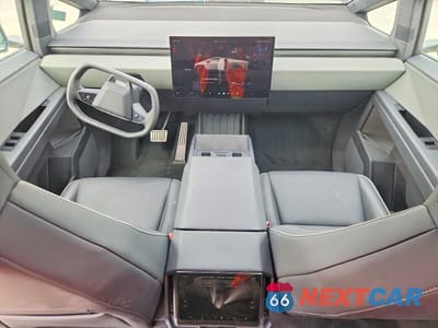 Zdjęcie 8 z 13 samochodu: 2024 TESLA CYBERTRUCK VIN:7G2CEHED6RA049138 - miniatura