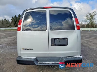 Zdjęcie 6 z 13 samochodu: 2025 CHEVROLET EXPRESS G3500 LS VIN:1GAZGNFP1S1262331 - miniatura