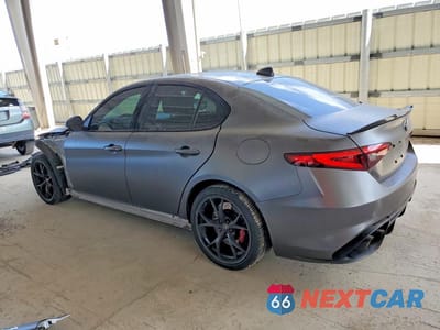 Drugie zdjęcie samochodu z przodu: 2019 ALFA ROMEO GIULIA QUADRIFOGLIO VIN:ZARFAMEV4K7599861 - miniatura