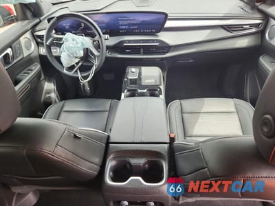 Zdjęcie 8 z 14 samochodu: 2025 BUICK ENCLAVE AVENIR VIN:5GAEVCRS3SJ105627 - miniatura