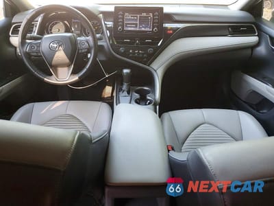 Zdjęcie 8 z 12 samochodu: 2021 TOYOTA CAMRY SE VIN:4T1G11AK1MU404128 - miniatura