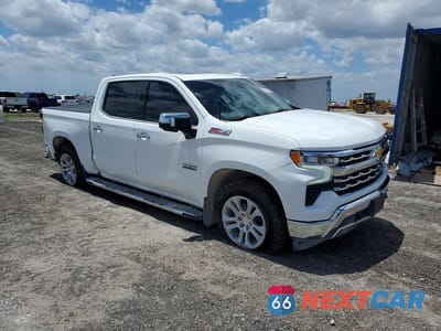 Czwarte zdjęcie samochodu z boku: 2024 CHEVROLET SILVERADO K1500 LTZ VIN:2GCUDGED1R1248575 - miniatura