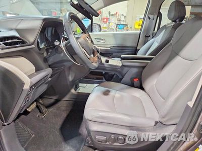 Zdjęcie 7 z 13 samochodu: 2022 TOYOTA SIENNA XLE VIN:5TDJRKEC1NS123285 - miniatura