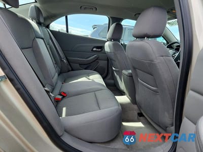 Zdjęcie 10 z 11 samochodu: 2015 CHEVROLET MALIBU LS VIN:1G11B5SL2FF187226 - miniatura