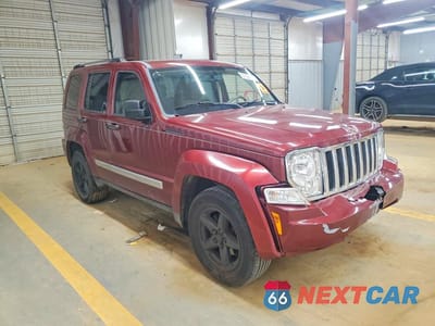 Czwarte zdjęcie samochodu z boku: 2008 JEEP LIBERTY LIMITED VIN:1J8GP58K58W141290 - miniatura