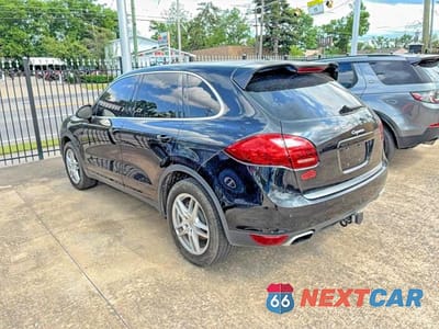 Trzecie zdjęcie samochodu z tyłu: 2014 PORSCHE CAYENNE VIN:WP1AA2A25ELA95222 - miniatura