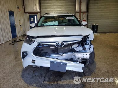 Piąte zdjęcie samochodu w środku: 2023 TOYOTA HIGHLANDER XLE VIN:5TDKDRAHXPS005543 - miniatura