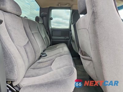 Zdjęcie 10 z 12 samochodu: 2003 GMC NEW SIERRA K1500 VIN:2GTEK19T731204550 - miniatura