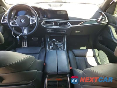 Zdjęcie 8 z 14 samochodu: 2022 BMW X7 XDRIVE40I VIN:5UXCW2C05N9N07559 - miniatura