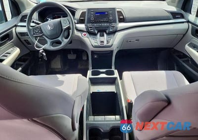 Zdjęcie 8 z 14 samochodu: 2020 HONDA ODYSSEY LX VIN:5FNRL6H21LB025308 - miniatura