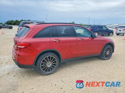 Trzecie zdjęcie samochodu z tyłu: 2018 MERCEDES-BENZ GLC 300 4MATIC VIN:WDC0G4KB0JV017509 - miniatura