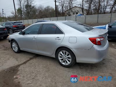 Drugie zdjęcie samochodu z przodu: 2012 TOYOTA CAMRY HYBRID XLE VIN:4T1BD1FK7CU052777 - miniatura