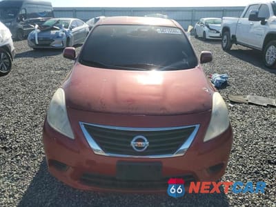 Piąte zdjęcie samochodu w środku: 2014 NISSAN VERSA 1.6 SV VIN:3N1CN7AP0EK443254 - miniatura