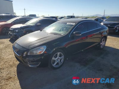 2013 VOLVO S60 T5 YV1612FH2D2221118 - główne zdjęcie licytacji z USA - miniatura