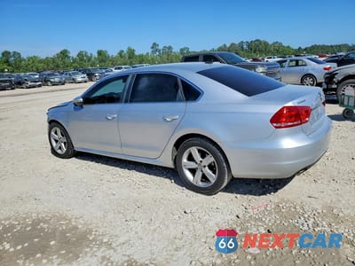 Drugie zdjęcie samochodu z przodu: 2012 VOLKSWAGEN PASSAT VIN:1VWBH7A31CC061179 - miniatura