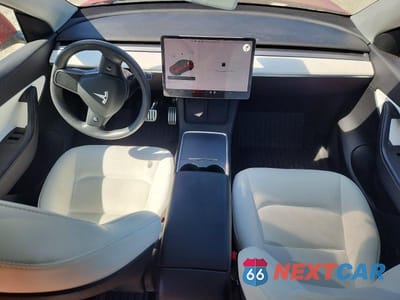 Zdjęcie 8 z 12 samochodu: 2021 TESLA MODEL Y VIN:5YJYGDEF5MF305696 - miniatura