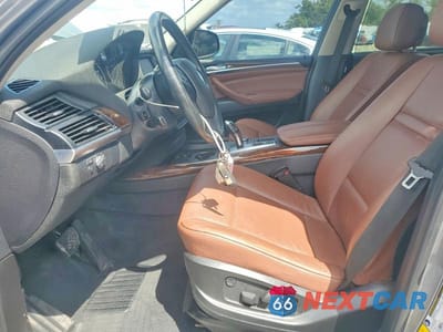 Zdjęcie 7 z 13 samochodu: 2013 BMW X5 XDRIVE35I VIN:5UXZV4C52D0G55968 - miniatura