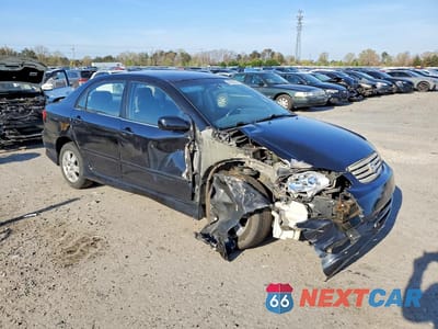 Czwarte zdjęcie samochodu z boku: 2004 TOYOTA COROLLA S VIN:2T1BR32E84C307386 - miniatura