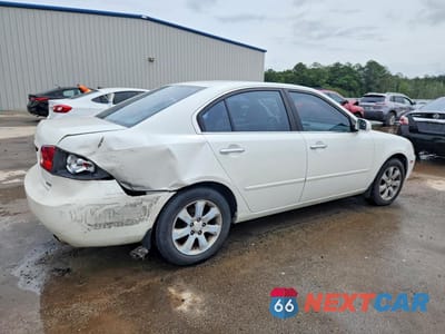 Trzecie zdjęcie samochodu z tyłu: 2006 KIA OPTIMA LX VIN:KNAGE124065073920 - miniatura