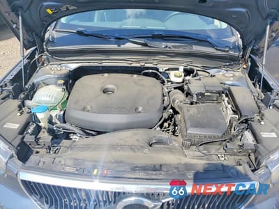 Zdjęcie 12 z 13 samochodu: 2022 VOLVO XC40 T5 MOMENTUM VIN:YV4162UK0N2739145 - miniatura