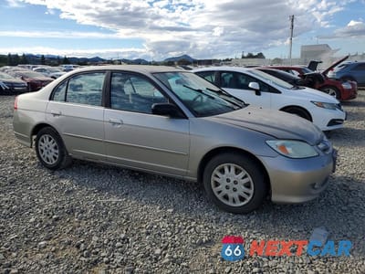 Czwarte zdjęcie samochodu z boku: 2004 HONDA CIVIC LX VIN:2HGES16514H615166 - miniatura