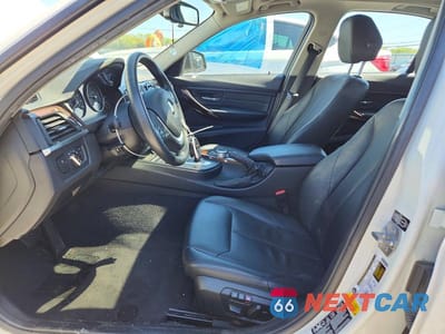 Zdjęcie 7 z 13 samochodu: 2015 BMW 328 XI SULEV VIN:WBA3B5C52FF959754 - miniatura