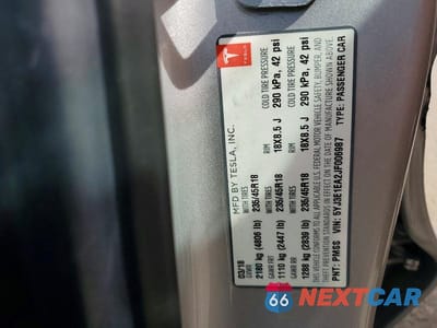 Zdjęcie 13 z 13 samochodu: 2018 TESLA MODEL 3 VIN:5YJ3E1EA2JF006987 - miniatura