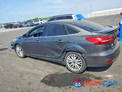 Drugie zdjęcie samochodu z przodu: 2017 FORD FOCUS TITANIUM VIN:1FADP3J29HL281696 - miniatura