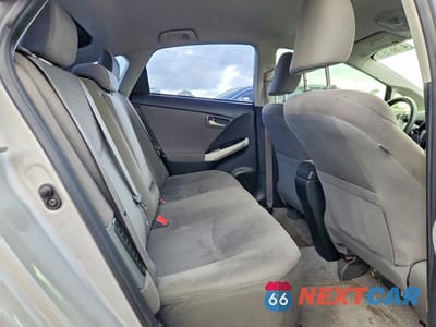 Zdjęcie 10 z 12 samochodu: 2013 TOYOTA PRIUS TWO VIN:JTDKN3DU1D1695081 - miniatura