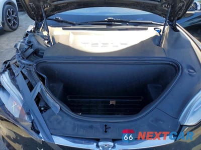 Zdjęcie 11 z 13 samochodu: 2018 TESLA MODEL S VIN:5YJSA1E22JF248811 - miniatura