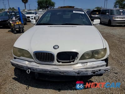 Piąte zdjęcie samochodu w środku: 2004 BMW 330 CI VIN:WBABW53404PL46742 - miniatura