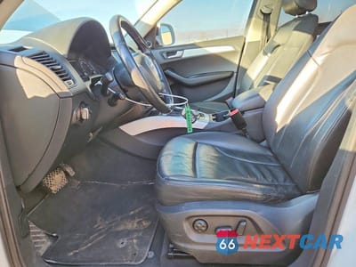 Zdjęcie 7 z 13 samochodu: 2011 AUDI Q5 PREMIUM PLUS VIN:WA1VFCFP2BA079222 - miniatura