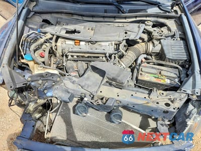 Zdjęcie 11 z 12 samochodu: 2010 HONDA ACCORD EX VIN:1HGCP2F78AA031194 - miniatura