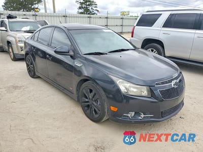 Czwarte zdjęcie samochodu z boku: 2014 CHEVROLET CRUZE LTZ VIN:1G1PG5SB8E7338341 - miniatura