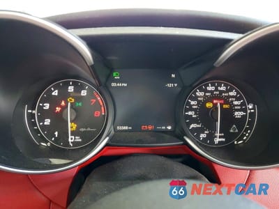 Zdjęcie 9 z 13 samochodu: 2019 ALFA ROMEO GIULIA QUADRIFOGLIO VIN:ZARFAMEV4K7599861 - miniatura