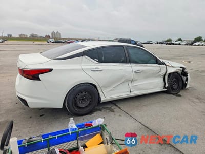 Trzecie zdjęcie samochodu z tyłu: 2022 NISSAN ALTIMA S VIN:1N4BL4BV5NN409384 - miniatura