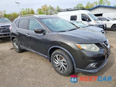 Czwarte zdjęcie samochodu z boku: 2015 NISSAN ROGUE SL VIN:5N1AT2MV7FC773435 - miniatura
