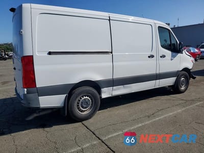 Trzecie zdjęcie samochodu z tyłu: 2022 MERCEDES-BENZ SPRINTER 1500 VIN:W1Y70BGY4NT087912 - miniatura