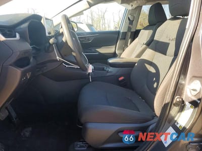 Zdjęcie 7 z 12 samochodu: 2024 TOYOTA RAV4 VIN:2T3F1RFV1RW429655 - miniatura