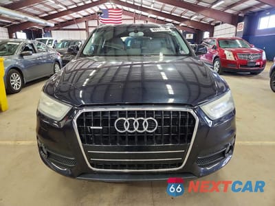 Piąte zdjęcie samochodu w środku: 2015 AUDI Q3 PREMIUM PLUS VIN:WA1EFCFS1FR004684 - miniatura