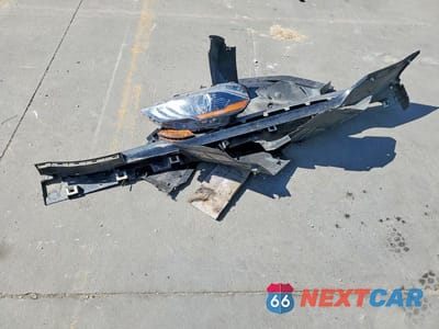 Zdjęcie 12 z 13 samochodu: 2019 FORD MUSTANG VIN:1FATP8UH3K5188404 - miniatura