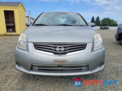 Piąte zdjęcie samochodu w środku: 2010 NISSAN SENTRA 2.0 VIN:3N1AB6AP0AL714571 - miniatura