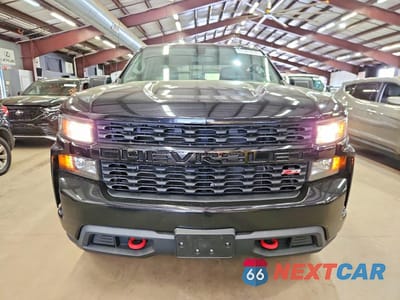Piąte zdjęcie samochodu w środku: 2019 CHEVROLET SILVERADO K1500 TRAIL BOSS CUSTOM VIN:1GCRYCEF8KZ212433 - miniatura