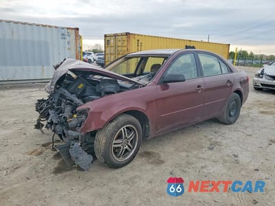 2010 HYUNDAI SONATA GLS 5NPET4AC7AH589050 - główne zdjęcie licytacji z USA - miniatura
