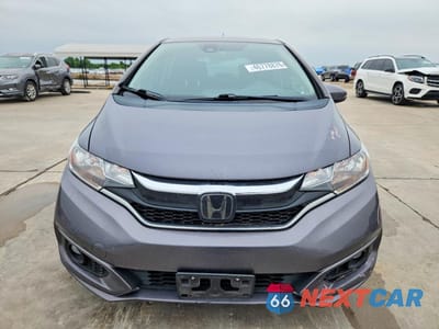 Piąte zdjęcie samochodu w środku: 2019 HONDA FIT EXL VIN:3HGGK5H91KM713726 - miniatura