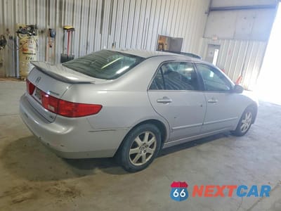 Trzecie zdjęcie samochodu z tyłu: 2005 HONDA ACCORD EX VIN:1HGCM66555A004068 - miniatura