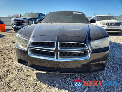 Piąte zdjęcie samochodu w środku: 2011 DODGE CHARGER VIN:2B3CL3CGXBH556122 - miniatura