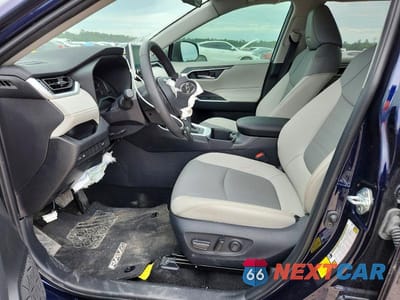 Zdjęcie 7 z 12 samochodu: 2025 TOYOTA RAV4 XLE PREMIUM VIN:2T3C1RFV2SW403364 - miniatura